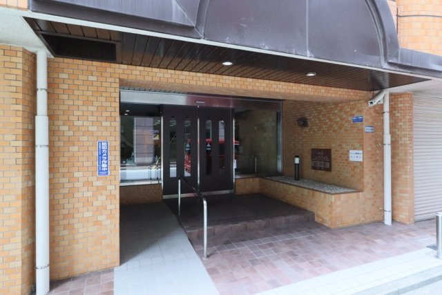 ＮＩＣニックハイム鶴見中央通り4階 エントランス