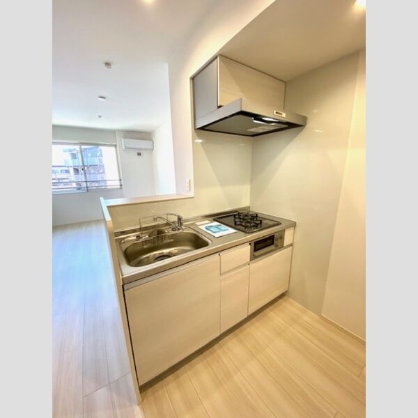 ラウェル大森303号室 2口コンロ付きのキッチン