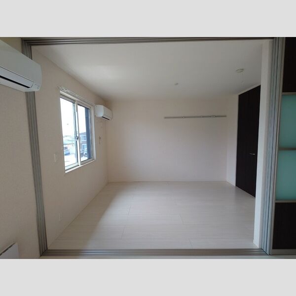 エトワール　Ⅱ203号室 洋室6帖