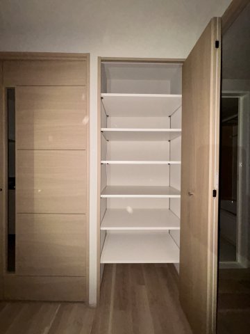 グランディアラフィーネ305号室 収納