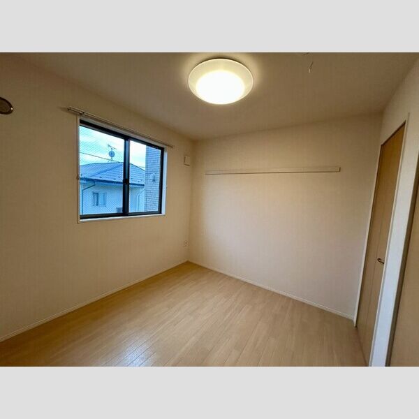 リーセント・メゾンS202号室 洋室