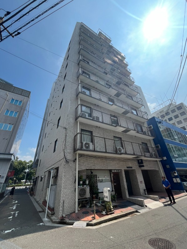 シャトレーイン横浜9階 外観