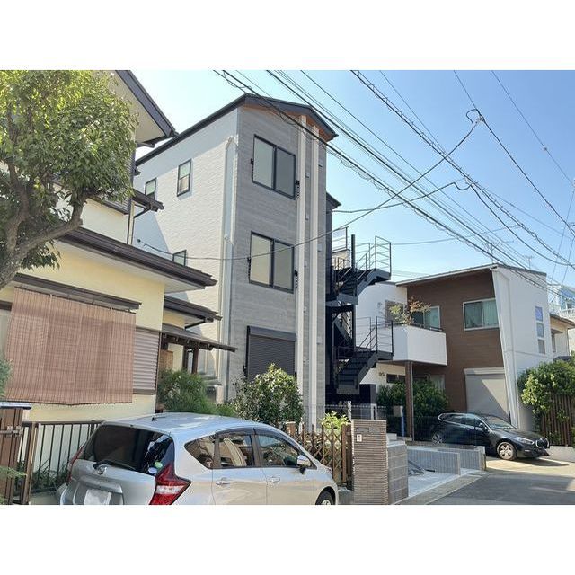 HALE伊勢原 外観