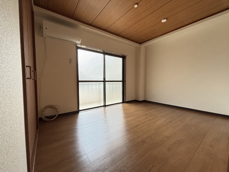 第１２ウッディビル1階 リビング