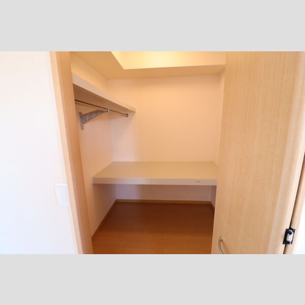 グランコートJA ウォークインクローゼット