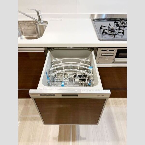 グラナーデ西瑞江105号室 食器洗浄乾燥機