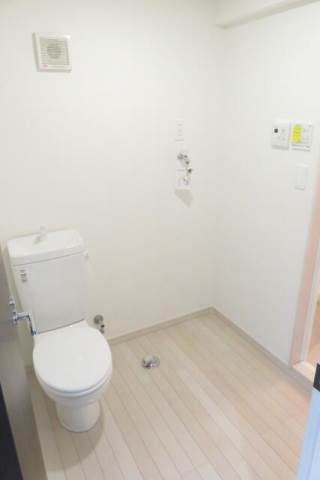 シャンテ八広駅前2階 トイレ