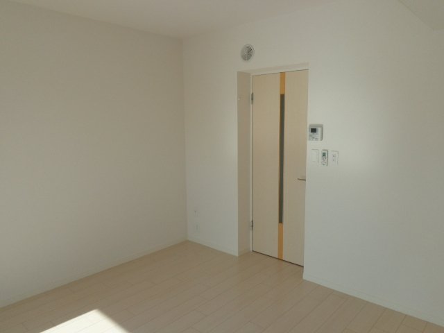 オークロシェ501号室 洋室