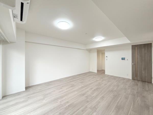 エレミ本蓮沼2階 リビング