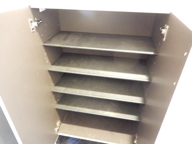 グランド・ソレイユ 下駄箱