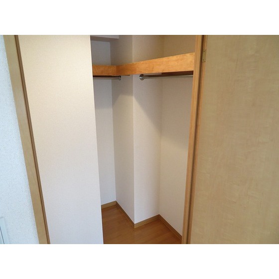フォレストフローラ0304号室 ウォークインクローゼット
