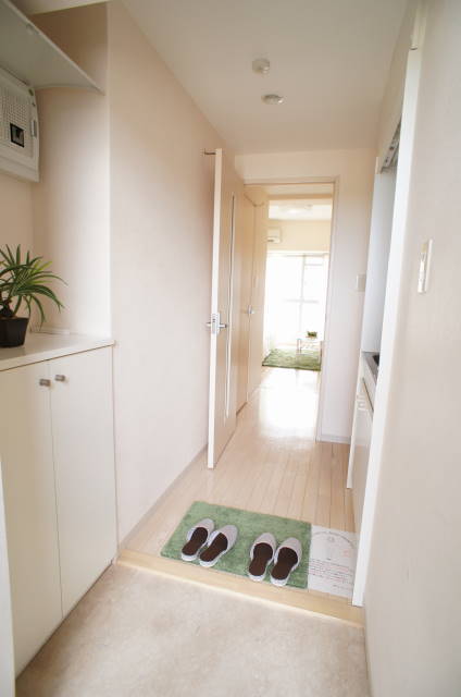 芝コーポ５号館0308号室 玄関です。モデルルームしてます♪