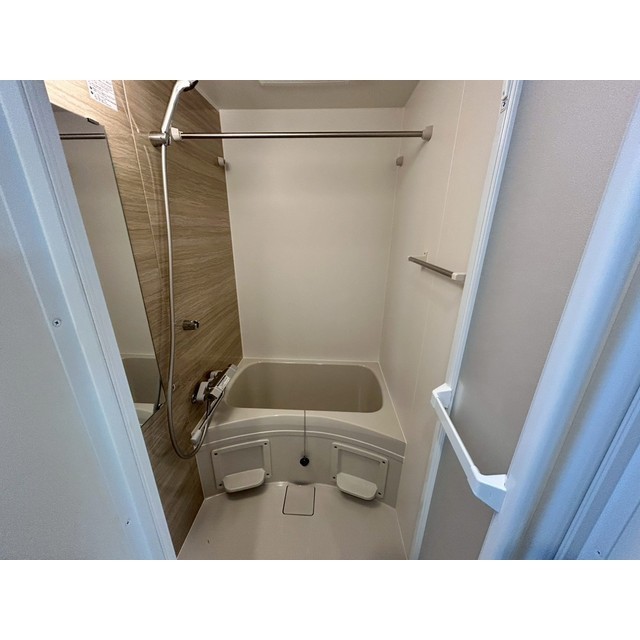 エクセラン竹ノ塚302号室 内観