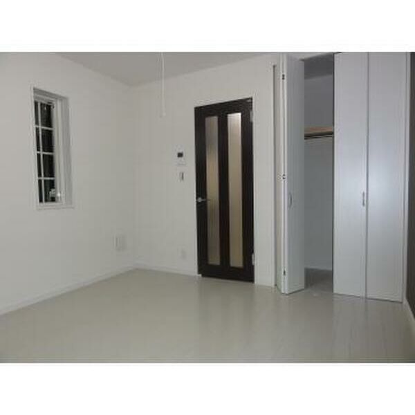 Crane　Hills101号室 リビング