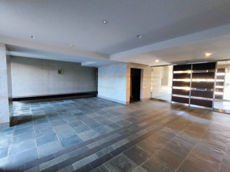 レーベンハイム新座ビフォード エントランス