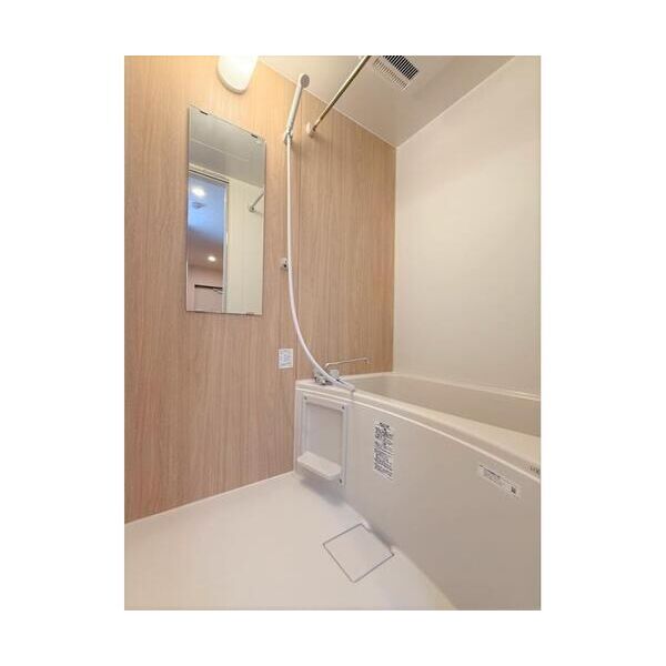 Cocoru能見台303号室 お風呂