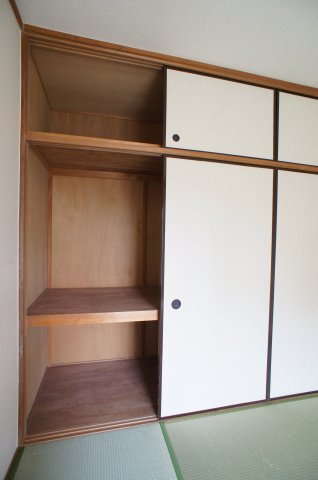 ハイツエクセル0111号室 収納