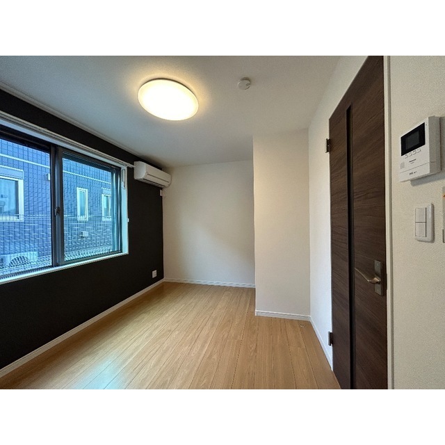 assetⅠ102号室 リビング