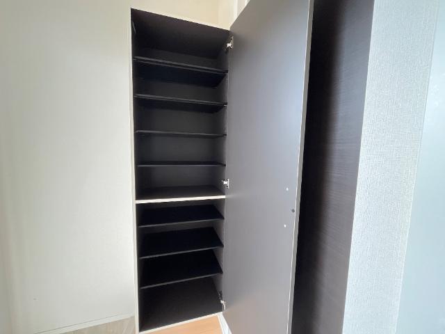 （仮称）小田原市飯泉アパート新築工事105号室 収納（イメージ）