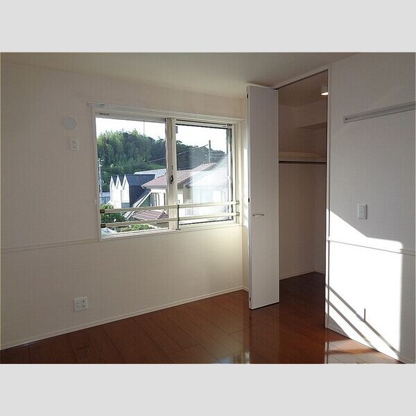 メゾン陽光台203号室 洋室