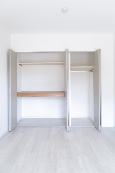 TRガーデン蕨（旧PLENDY蕨）1階 収納