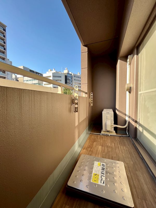 レジディア神田東3階 バルコニー