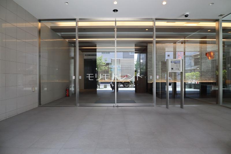 カスタリア中目黒6階 エントランス