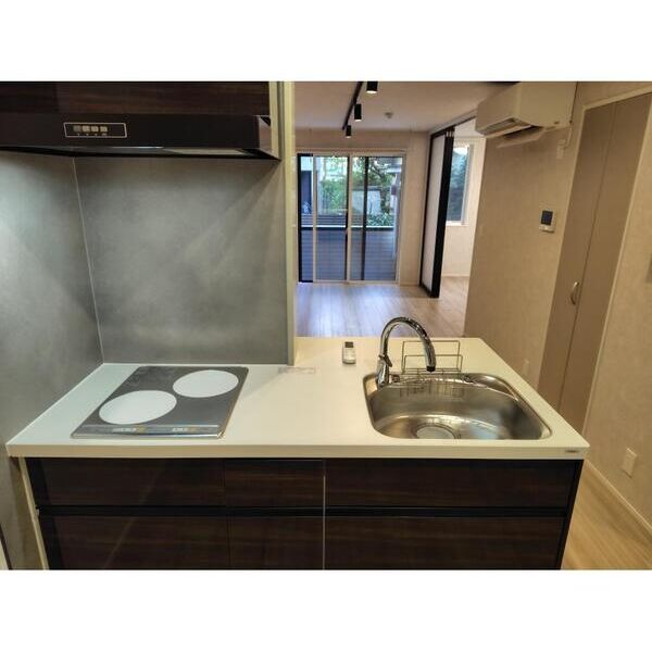 ヒンメルブラウ　野方102号室 キッチン