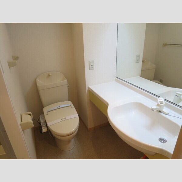 エピナールラフィネ パウダールーム