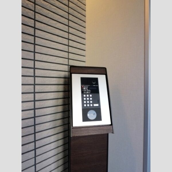 レーヴマニフィック南柏306号室 オートロック