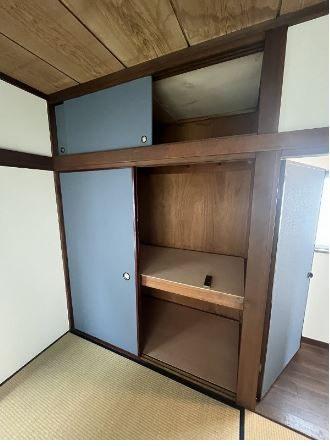 所沢市牛沼F戸建 和室には押し入れ収納