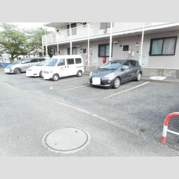 サンボナール 駐車場(要空き確認)