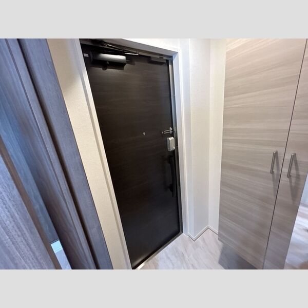 グラナーデ扇Ⅰ　A 玄関