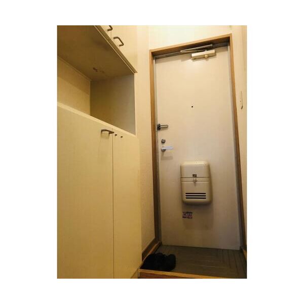 エステートピア遊 玄関