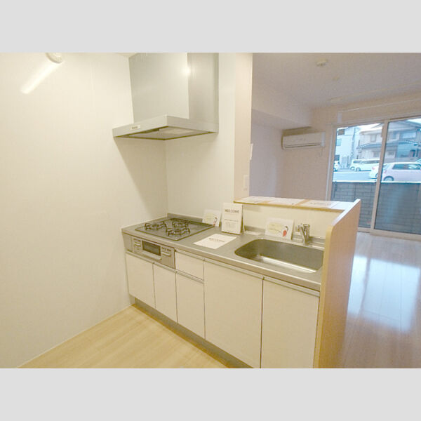 メゾンエミールドゥ システムキッチン