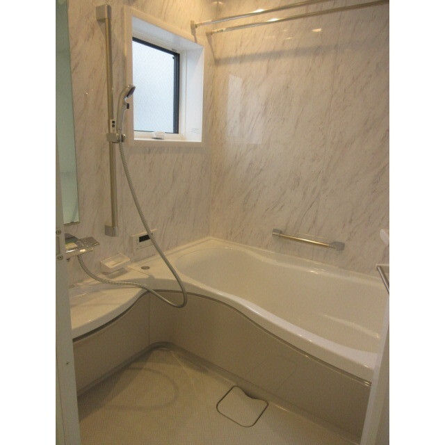 シュシュ中野坂上 内観