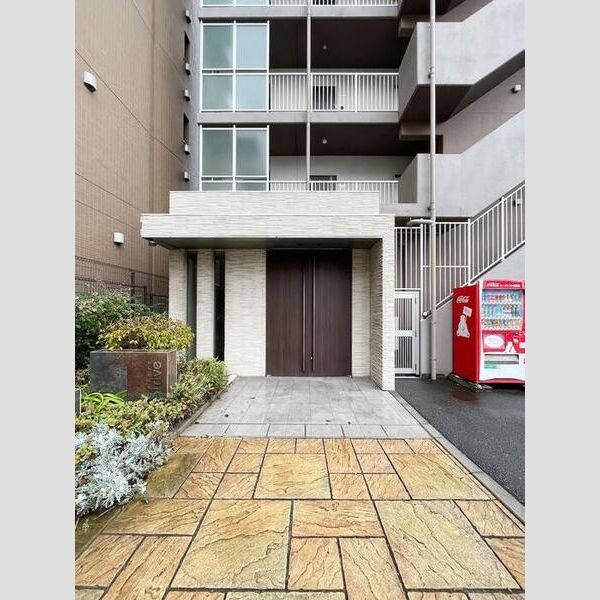 ストライブ エントランス