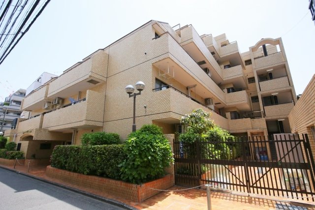 ライオンズマンション白金第2 外観