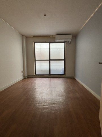 0305号室