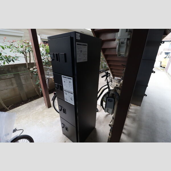 パークヴィラ101号室 宅配ボックス