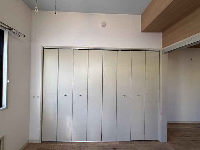 グランマルセ308号室 洋室収納