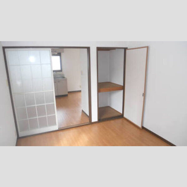 グランデュール福山　A 洋室