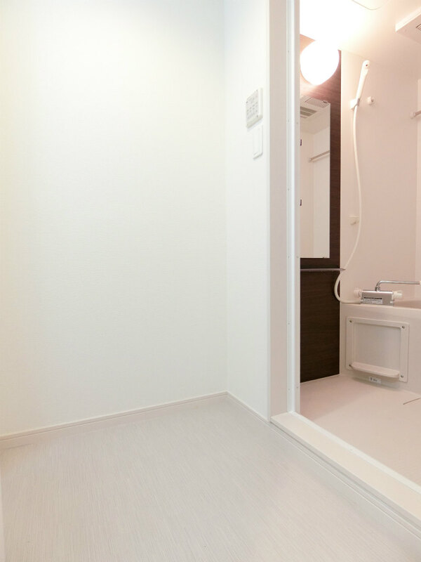 リブリ・コウゲン鎌倉2階 洗面