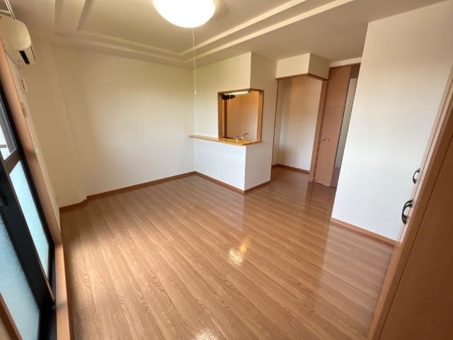 205号室
