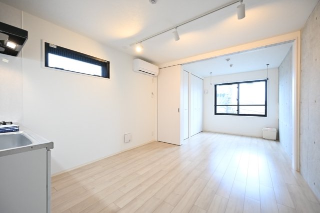 フェリデンシア御嶽山4階 リビング