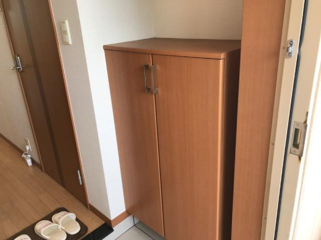 サニーヒル203号室 玄関・下駄箱