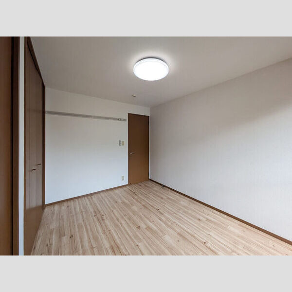 メイプルタウン川越的場　A/B/C/D/E/GD201号室 洋室
