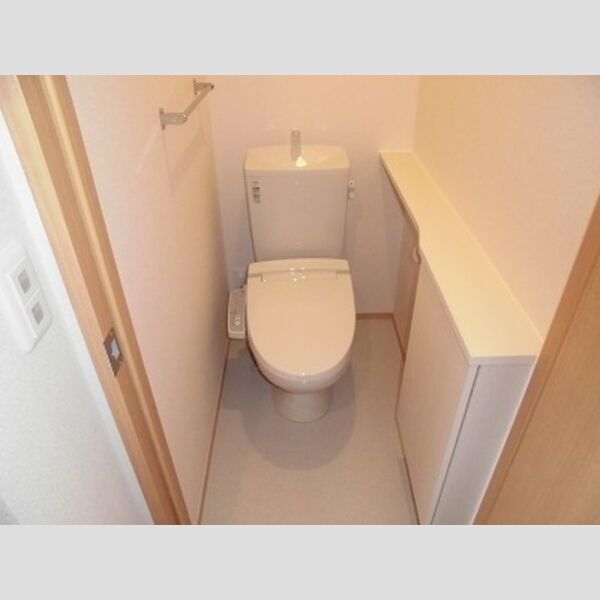 フォレスト101号室 ♪温水洗浄暖房便座機能付♪