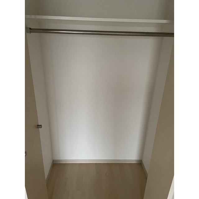 ライジングプレイス西新井603号室 クローゼット