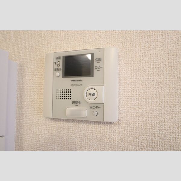 シャルム　B208号室 TVインターフォン